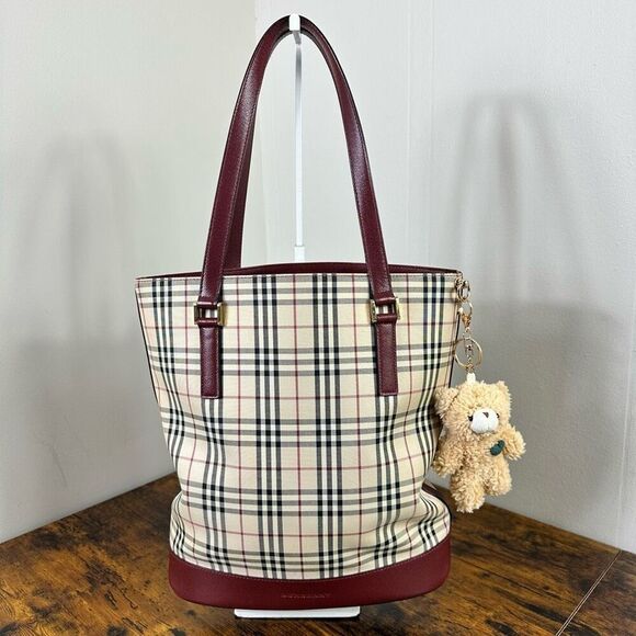 Burberry Nova Check Plaid Bucket Shoulder Bag